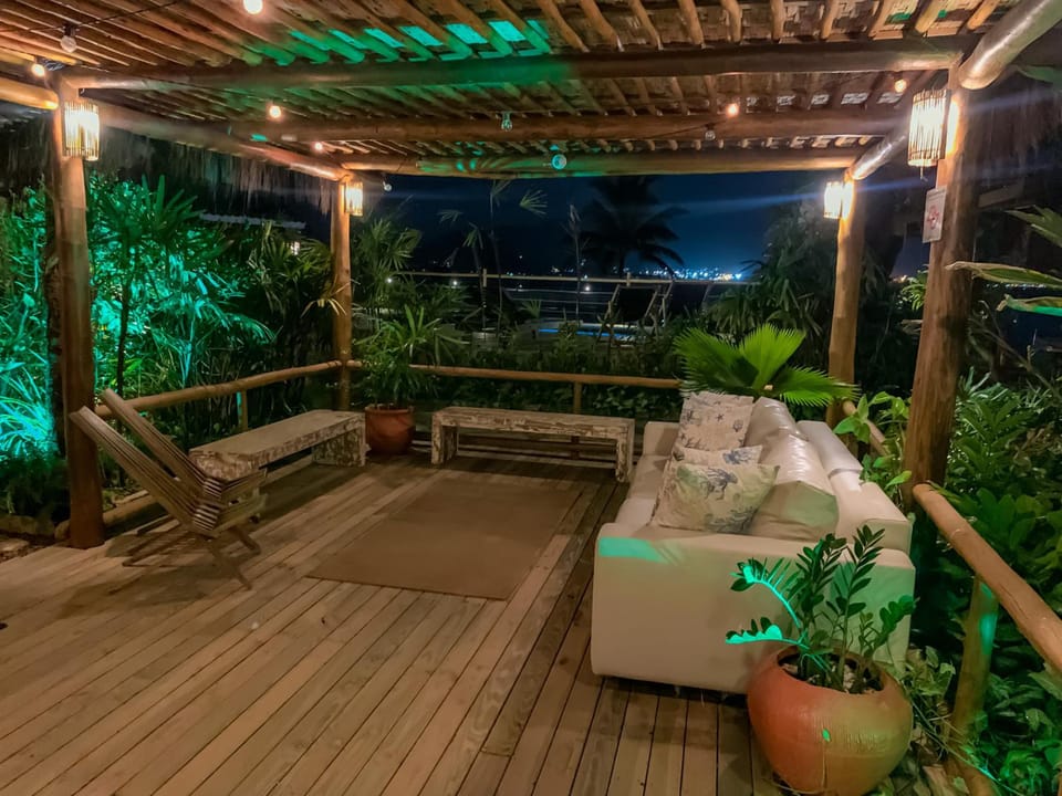 Bar/lounge