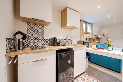 Logement avec billard, home cinema et terrasse privatises Hotel in Haute-Savoie