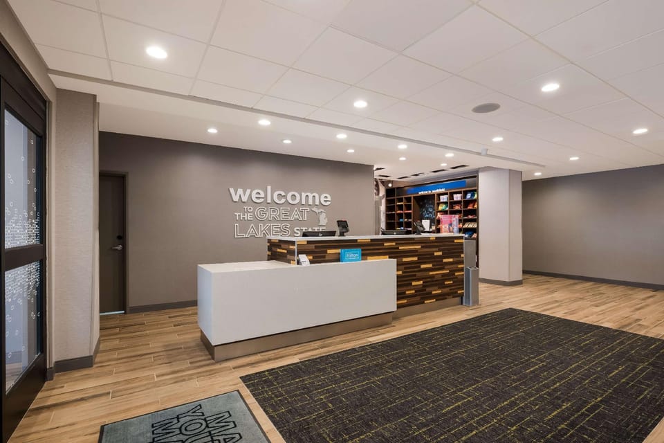 Hampton Inn by Hilton Detroit Southfield Hotel in Southfield