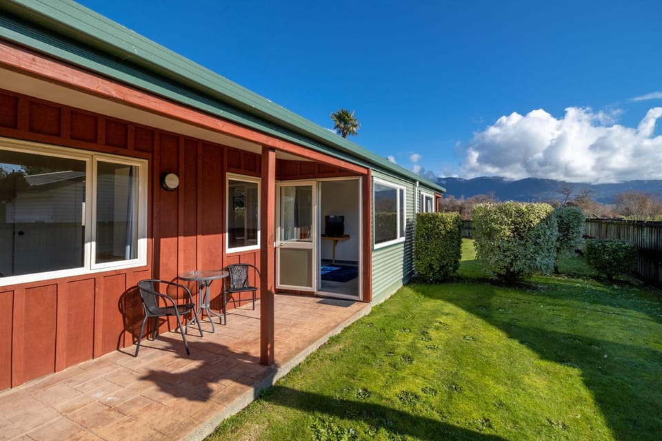 Anatoki Motel Motel in Tasman District, Tasman, New Zealand