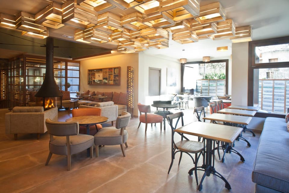 Bar/lounge