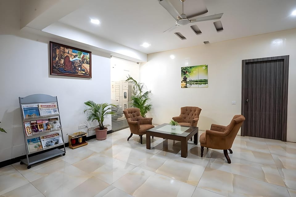 Compact Tea Square Hotel in Bengaluru
