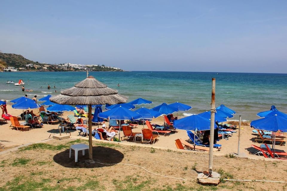 Psaras Apartments Hotel in Stalida