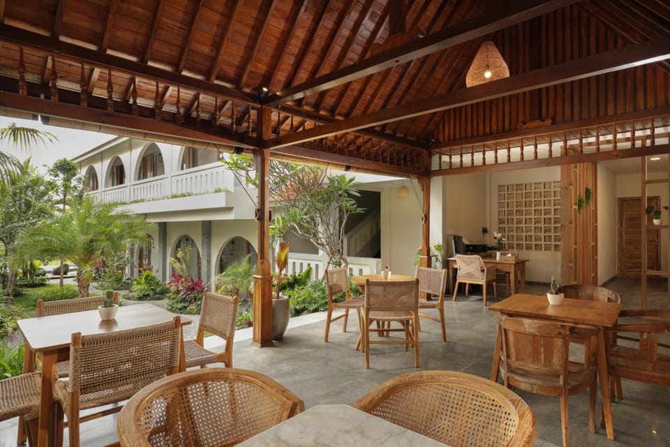 MAHALONA BALI STAY Apartment hotel in North Kuta