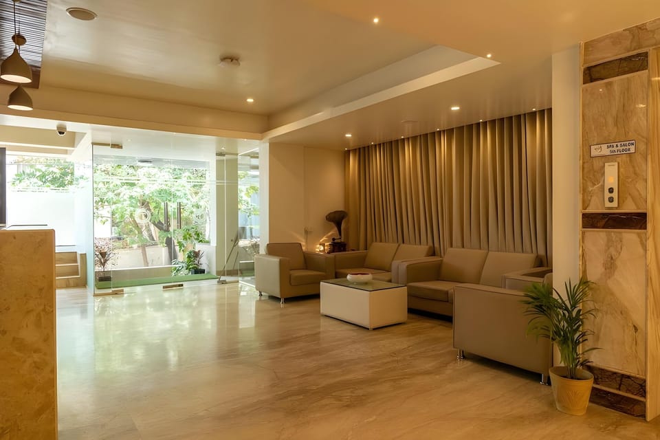 Tetrad Hotel - International Airport Road Hebbal Hotel in Bengaluru