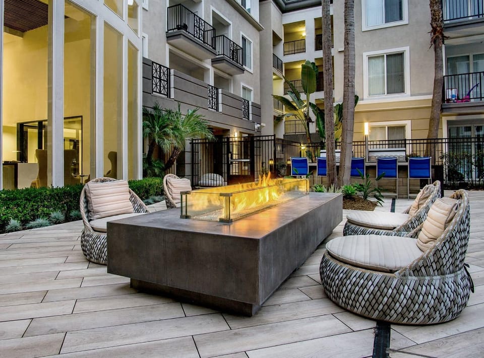 StaysPro - Venice Beach Luxury Apartments Minutes to The Marina And Santa Monica Hotel in Marina del Rey