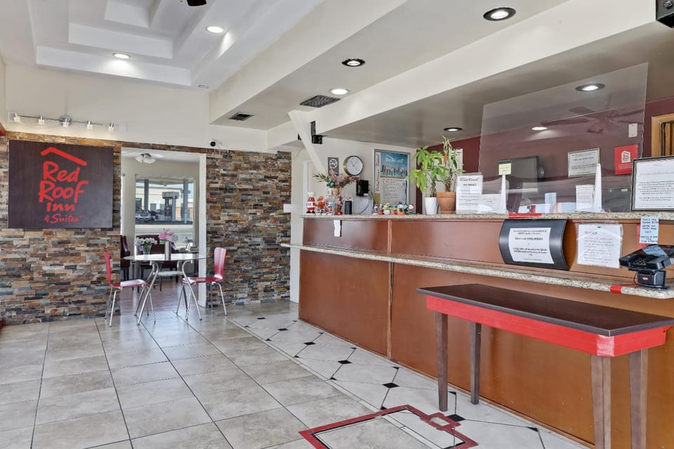 Red Roof Inn Needles Hotel in Mohave Valley