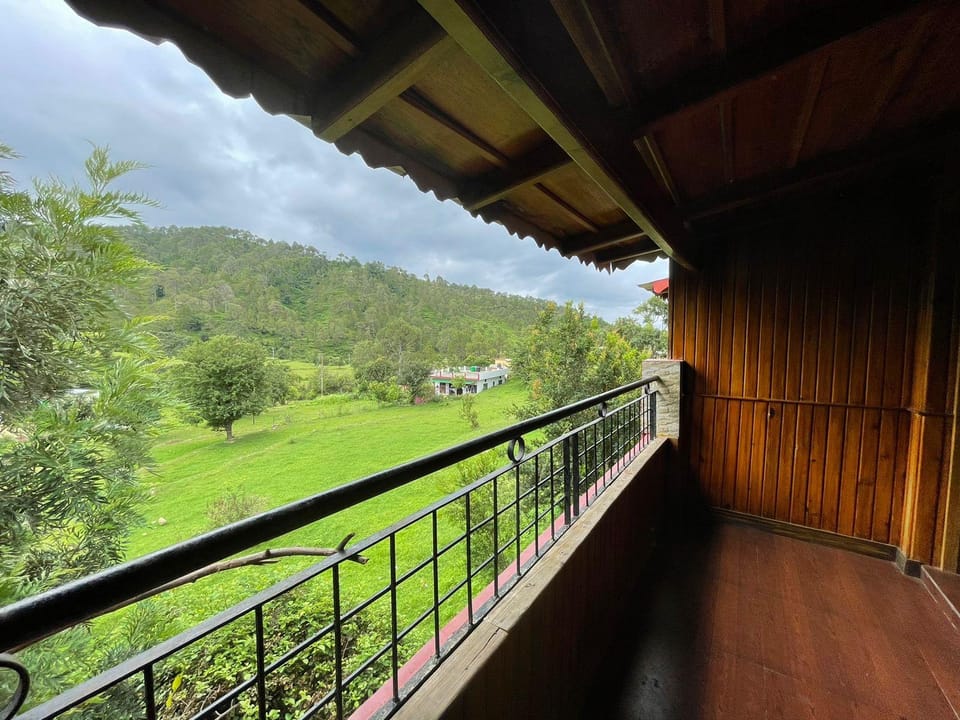 Hotel Mayank Resort Hotel in Uttarakhand