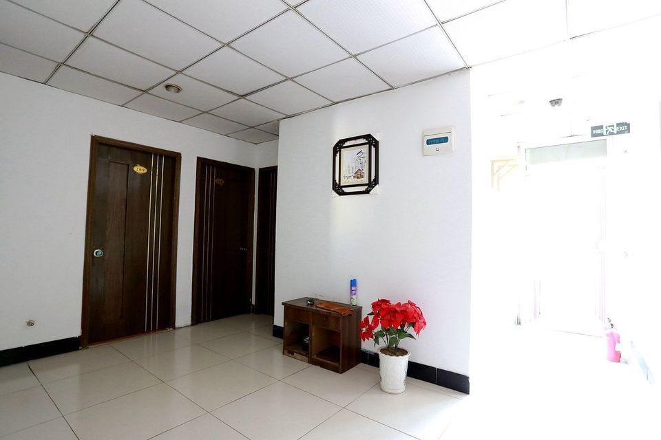 Chunrong Hostel Hotel in Nanjing
