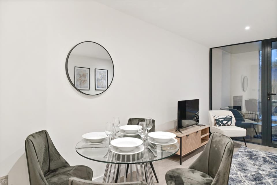 Executive 1 & 2 Bed Apartments in heart of London FREE WIFI by City Stay Aparts London Hotel in London Borough of Islington