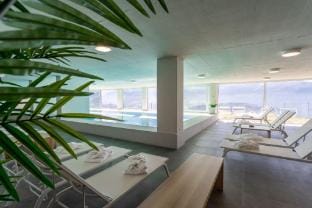 Valarin Napoli, Luxory Apartment & Wellness Hotel in Domaso
