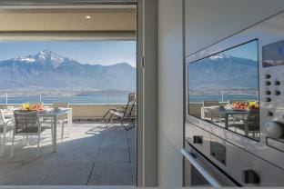 Valarin Napoli, Luxory Apartment & Wellness Hotel in Domaso