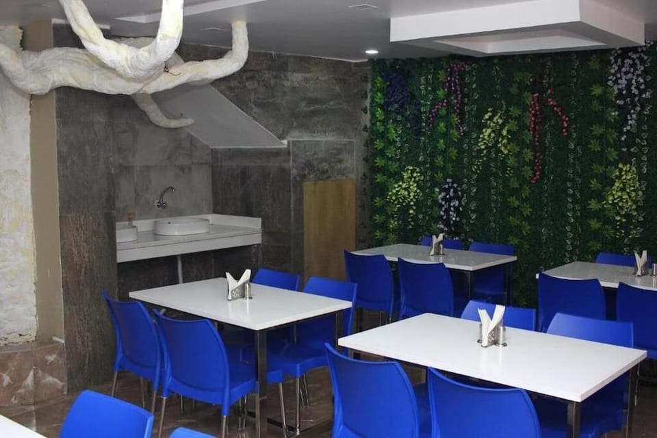 Hotel Shreemoyee Inn Hotel in India