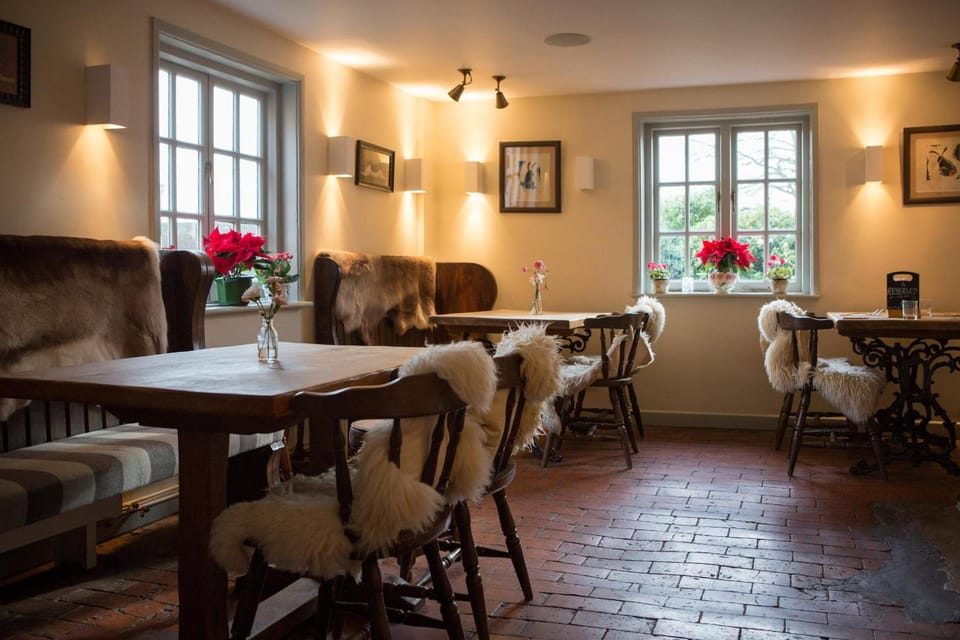 Watership Down Inn Inn in Test Valley District