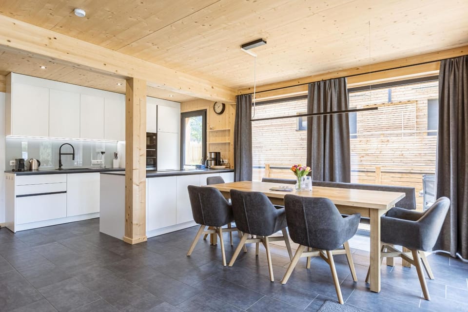 Kreischberg Pool Villas & Penthouses by ALPS RESORTS Hotel in Carinthia, Austria