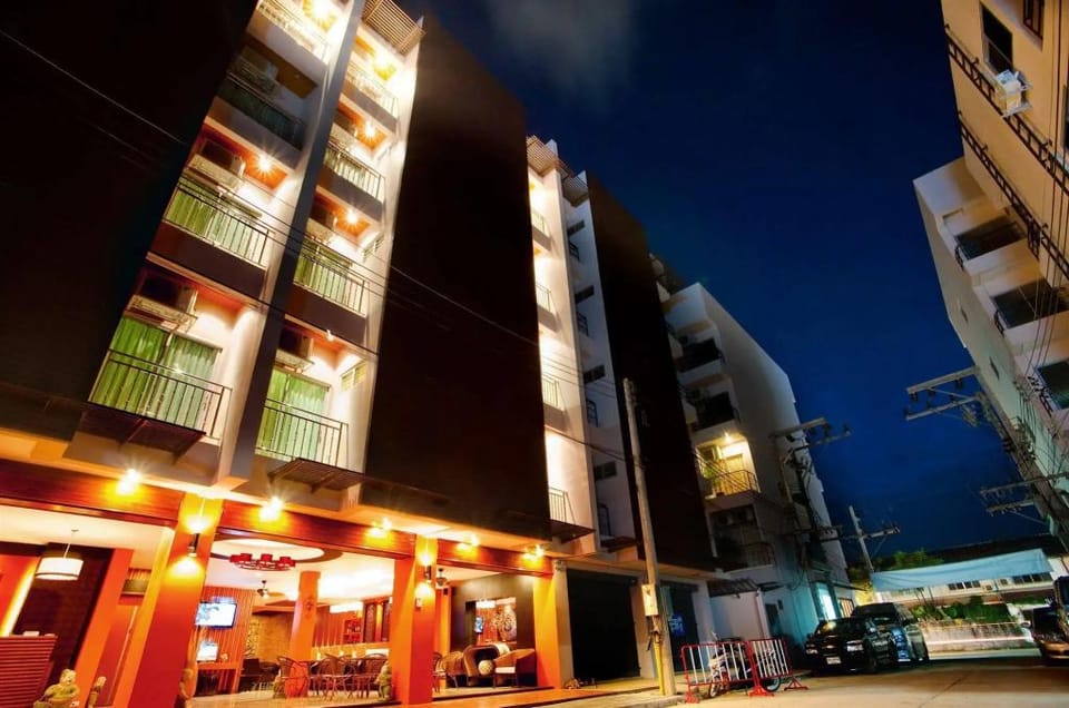 Cocoon Deva Hotel Hotel in Patong
