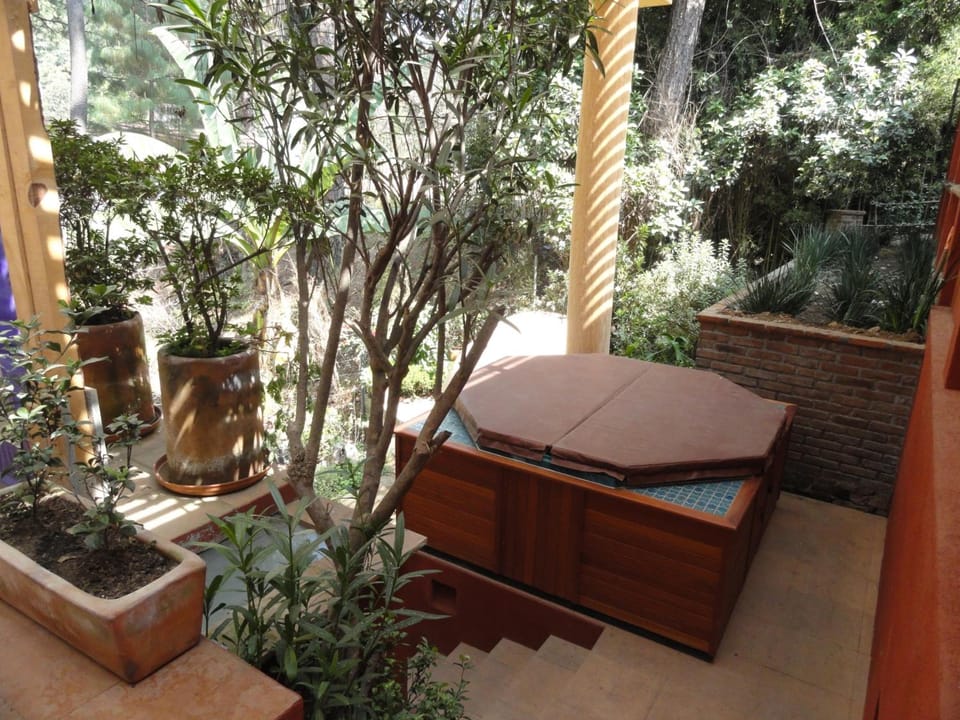 La Casa del Rio Hotel in Valle de Bravo