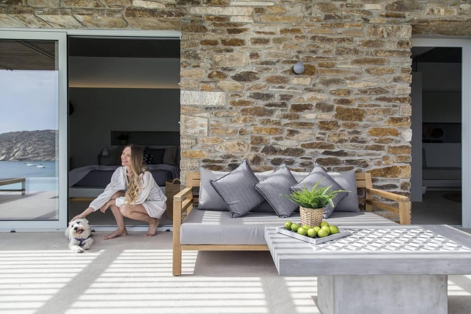 Hide Out Suites Apartment hotel in Decentralized Administration of the Aegean