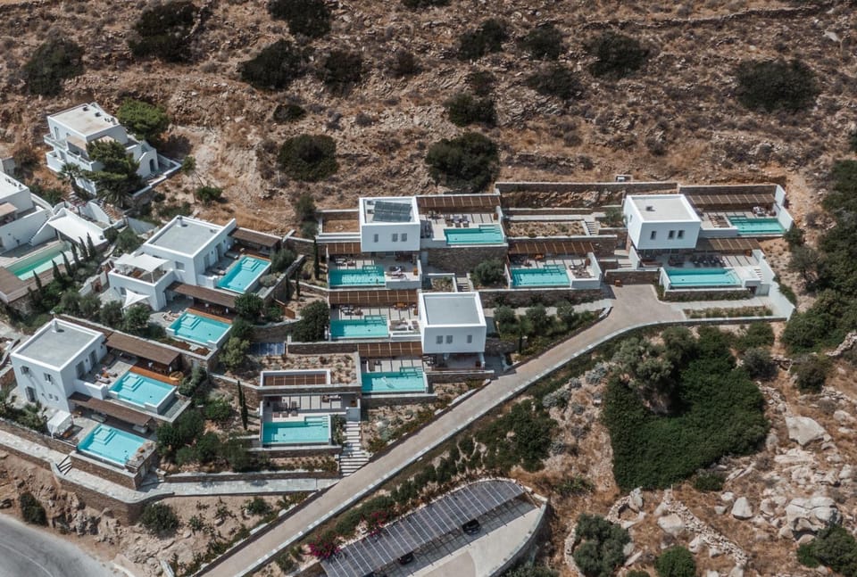 Hide Out Suites Apartment hotel in Decentralized Administration of the Aegean