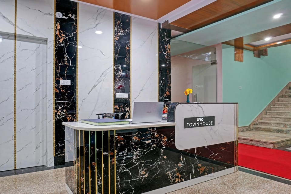 Hotel O Navneeta Grand Hotel in Varanasi