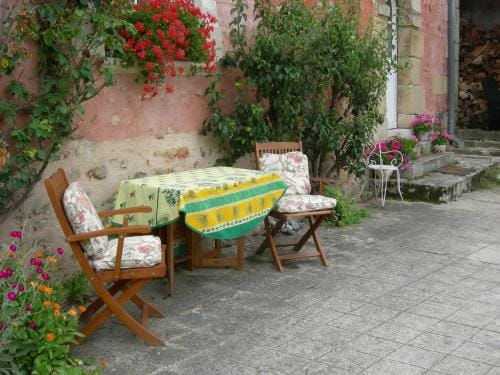 La Ferme Rose Hotel in Cergy