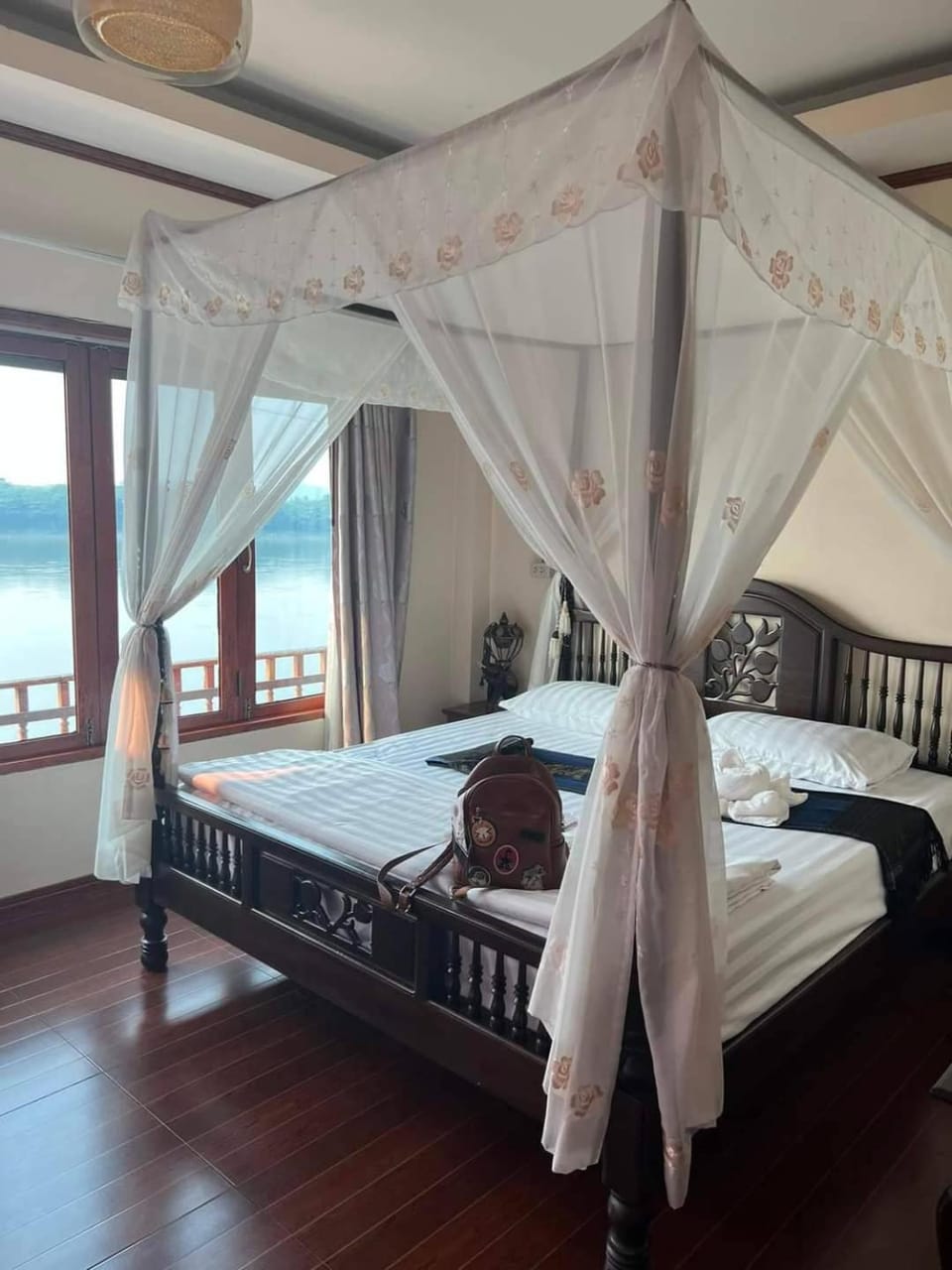 9 เฮ้าส์ เชียงคาน Hotel in Vientiane Province, Laos
