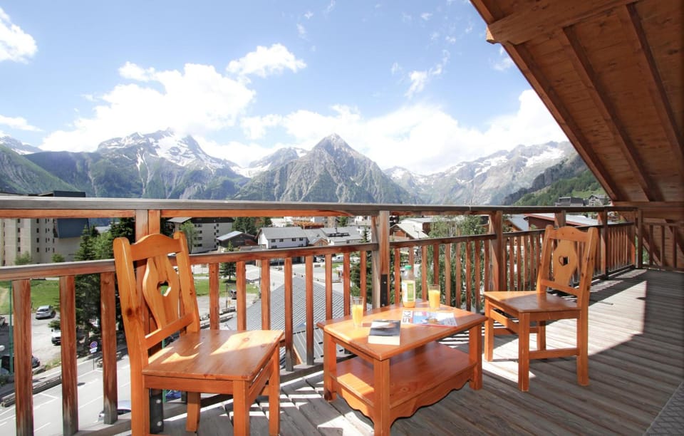 Residence Odalys L'Ours Blanc Hotel in Les Deux Alpes