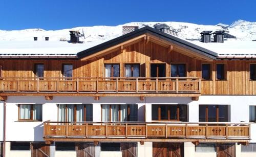 Odalys Chalet D'Alice Hotel in Les Allues