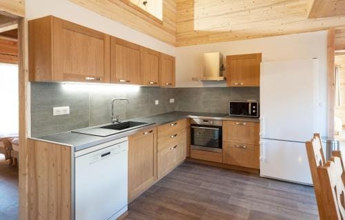 Odalys Chalet D'Alice Hotel in Les Allues