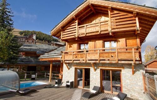 Odalys Chalet Le Loup Lodge Hotel in Les Deux Alpes