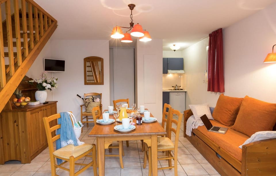 Residence Odalys Les Sources de Manon Hotel in Vallon-Pont-d'Arc