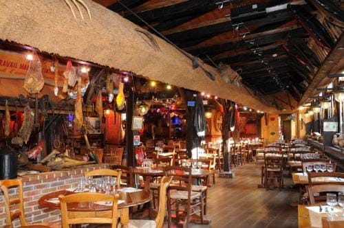 La Taverne des Deux Augustins Hotel in Étretat