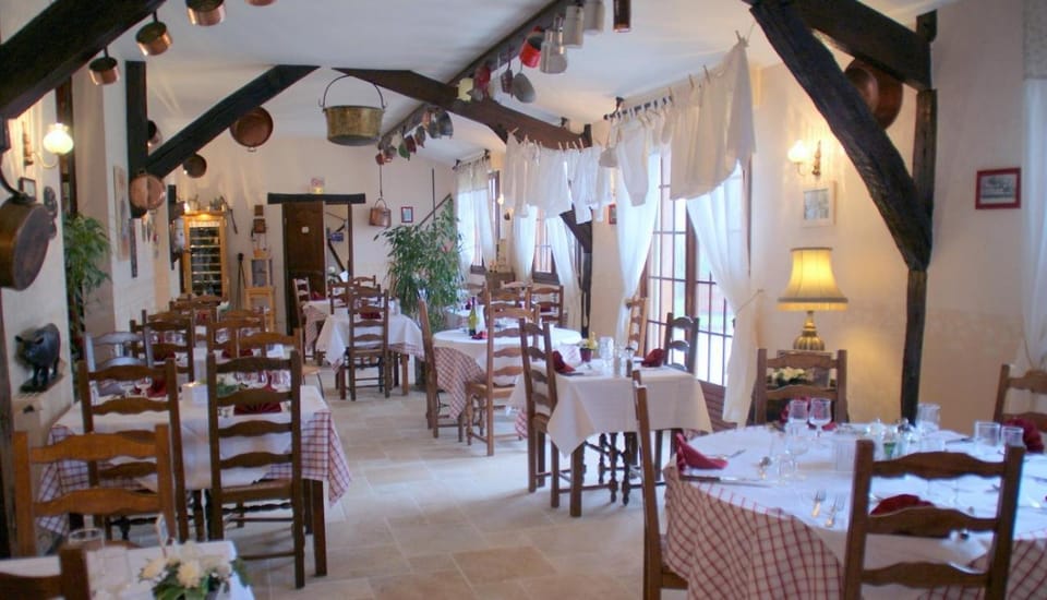 Hotel Restaurant Le Vieux Fusil Hotel in Centre-Val de Loire