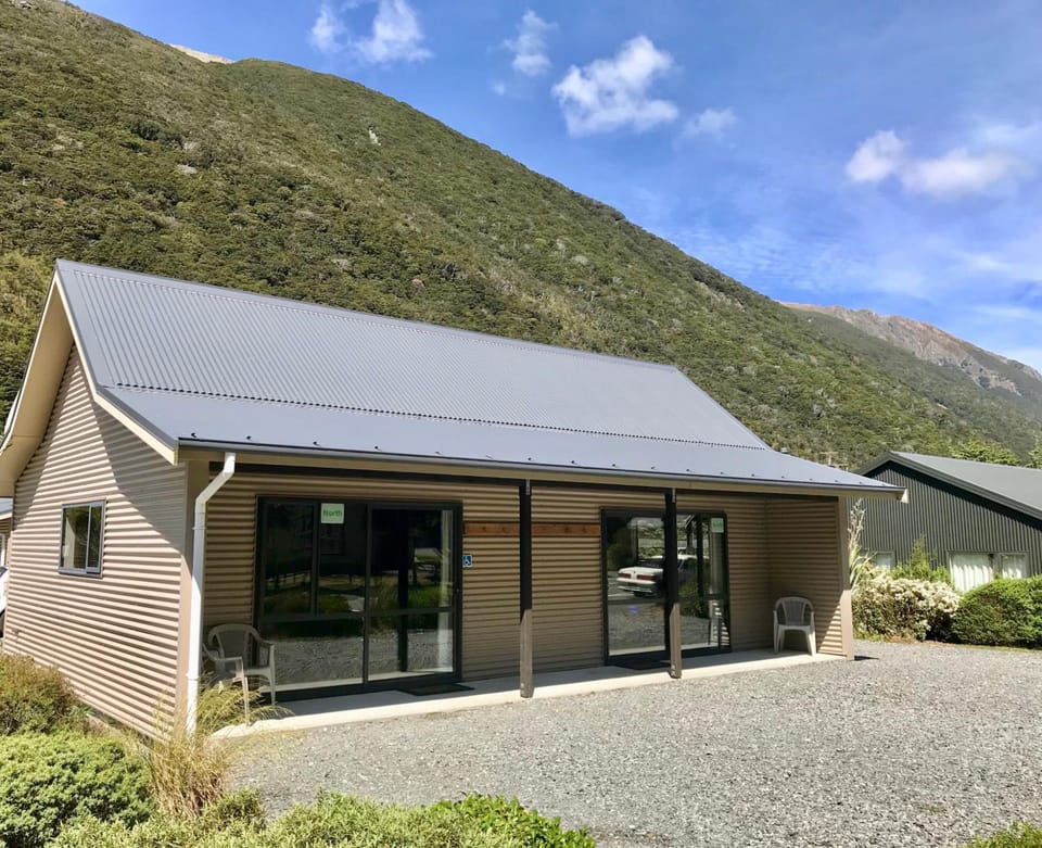 Arthur's Pass Motel & Lodge Motel in Canterbury