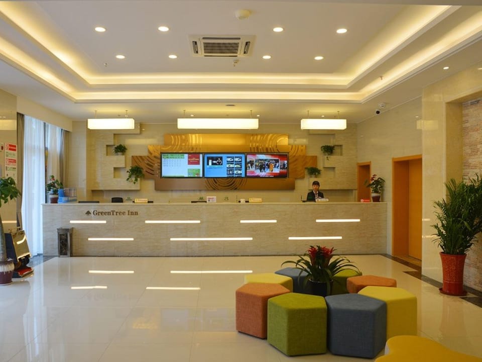 GreenTree Inn Suzhou Changshu Huanghe Road Linli Center Express Hotel Hotel in Suzhou