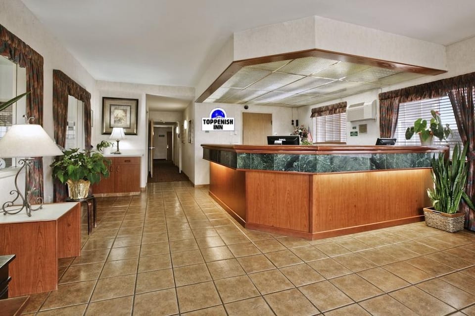 Econo Lodge Hotel in Toppenish