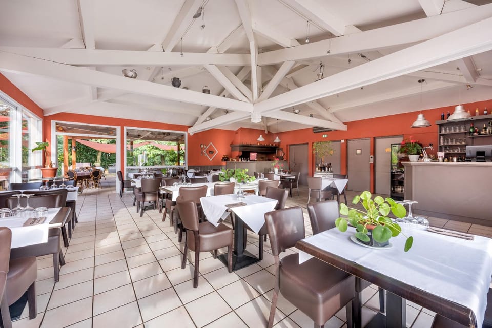 Le Clos des Bruyeres Hotel in Vallon-Pont-d'Arc