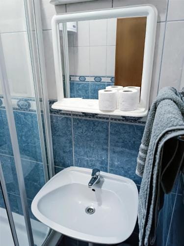 Motel Gas-Petrol Samac Motel in Brod-Posavina County, Croatia