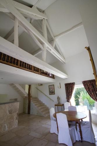 Le Relais de Fontenailles Hotel in Bourgogne-Franche-Comté