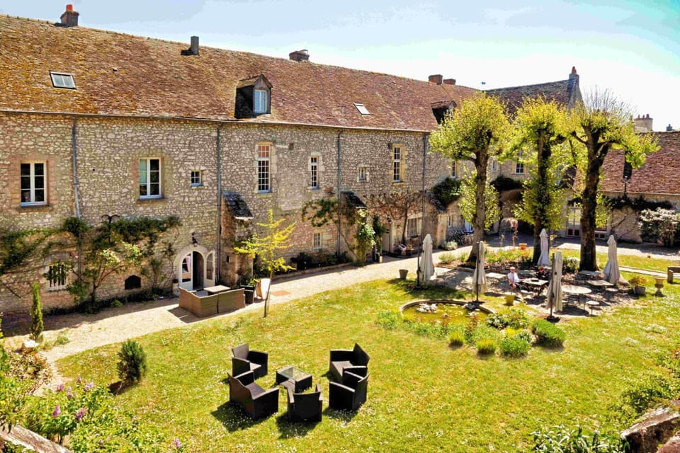 Hotel Le Relais Louis XI Hotel in Centre-Val de Loire