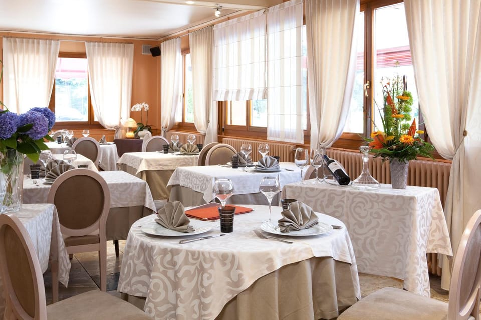 Le Rhien Hotel-Restaurant Hotel in Switzerland