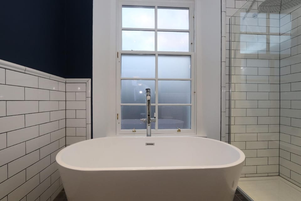 Dollar Apartments at 41 Hotel in Scotland