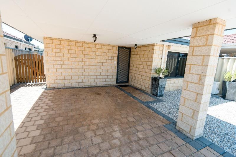 Caversham Guest House Hotel in Perth