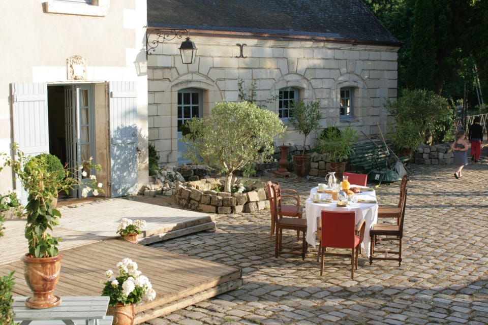 Les Douves Hotel in Centre-Val de Loire