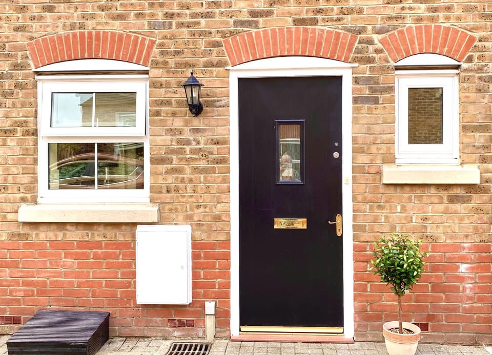 Aylesbury Contractor & Staycation Home Hotel in Aylesbury