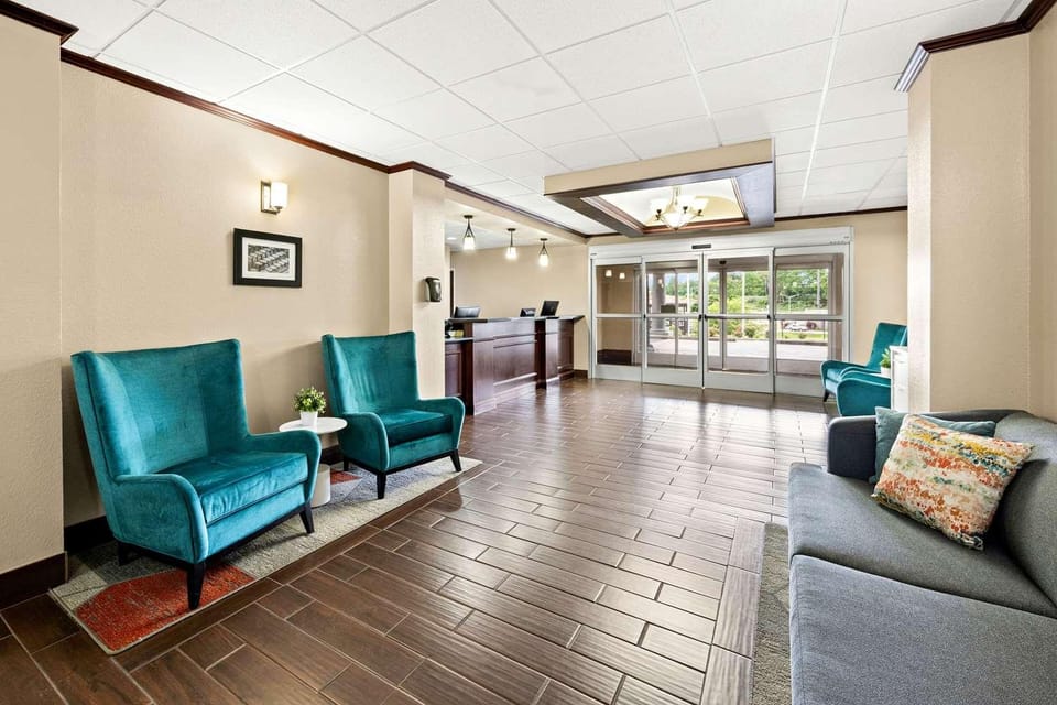 Comfort Suites Abingdon Hotel in Abingdon