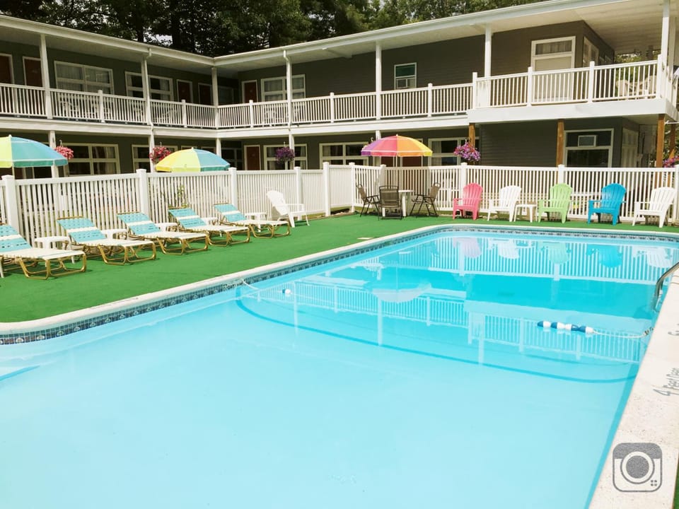 Lido Motel Lake George Motel in Queensbury