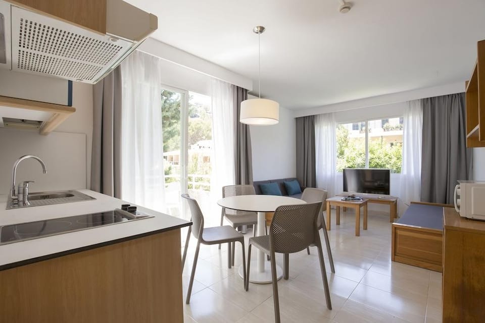 LAS VELAS APARTMENTS Hotel in Serra de Tramuntana
