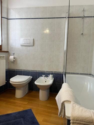 Tuscan Room Hotel in San Quirico d'Orcia