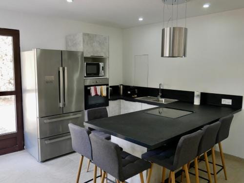 En Vau - Coliving - Mas des Sous Bois Hotel in Aix-en-Provence